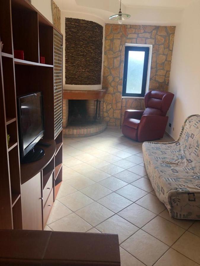 Mare O Montagna Apartment Cosenza Exterior photo